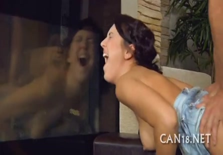 Câlins chauds après une pipe